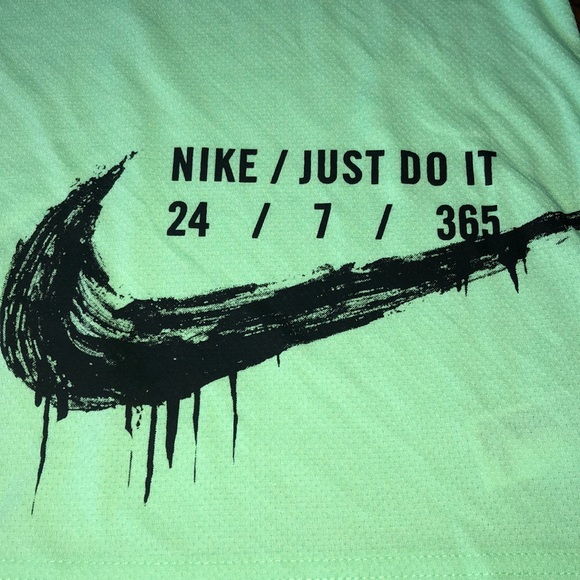 NWT Nike dri fit shirt boys size 4 - Picture 2 of 4